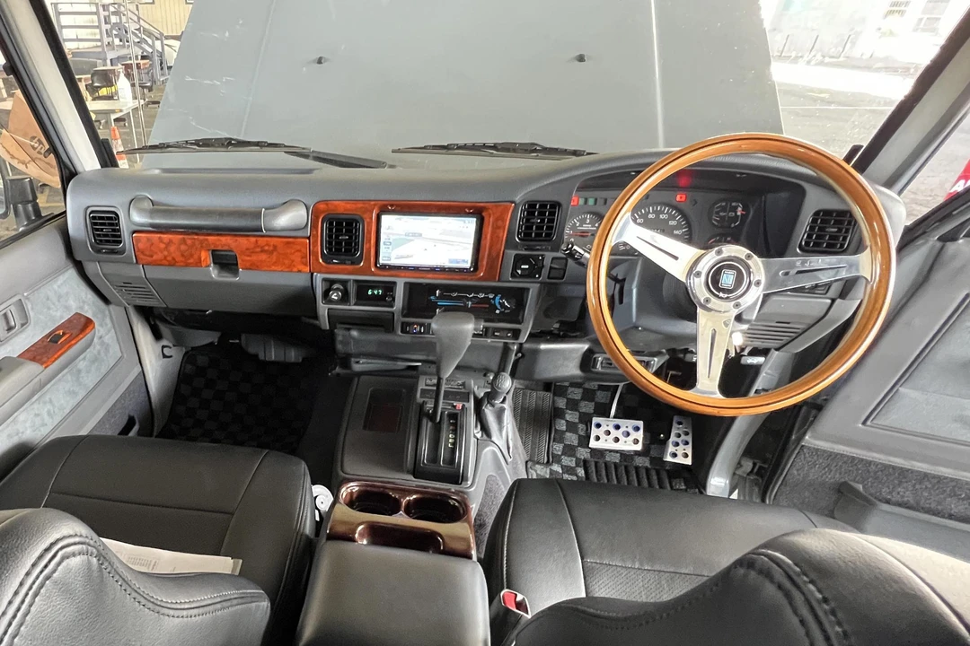1994 Toyota J70 Land Cruiser Prado - Image 22 of 31