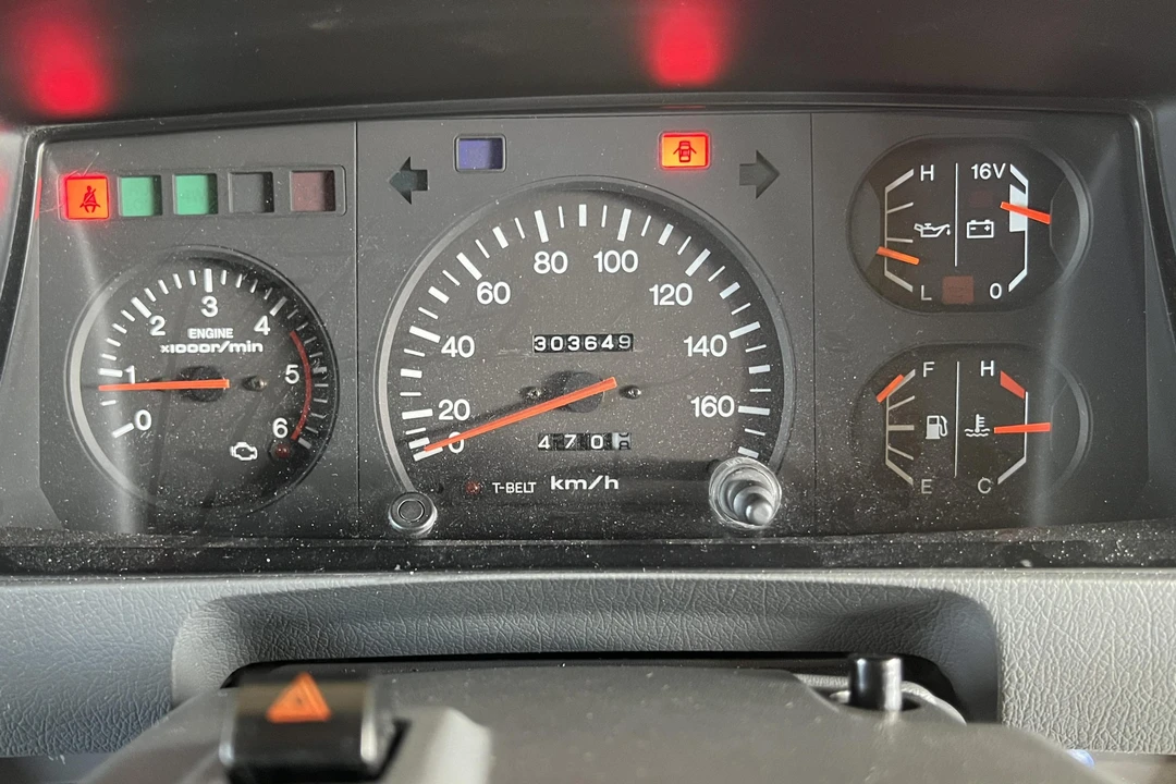 1994 Toyota J70 Land Cruiser Prado - Image 25 of 31