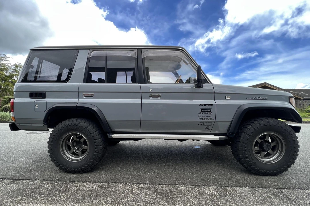 1994 Toyota J70 Land Cruiser Prado - Image 2 of 31