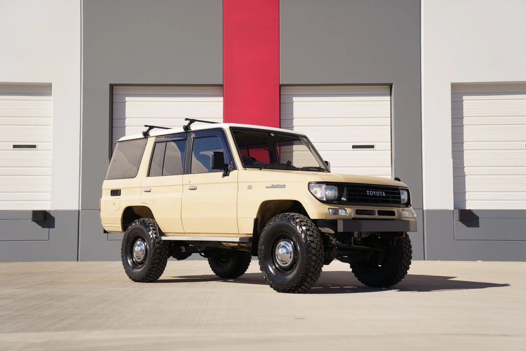 1994 Toyota J70 Land Cruiser Prado - Image 10 of 31