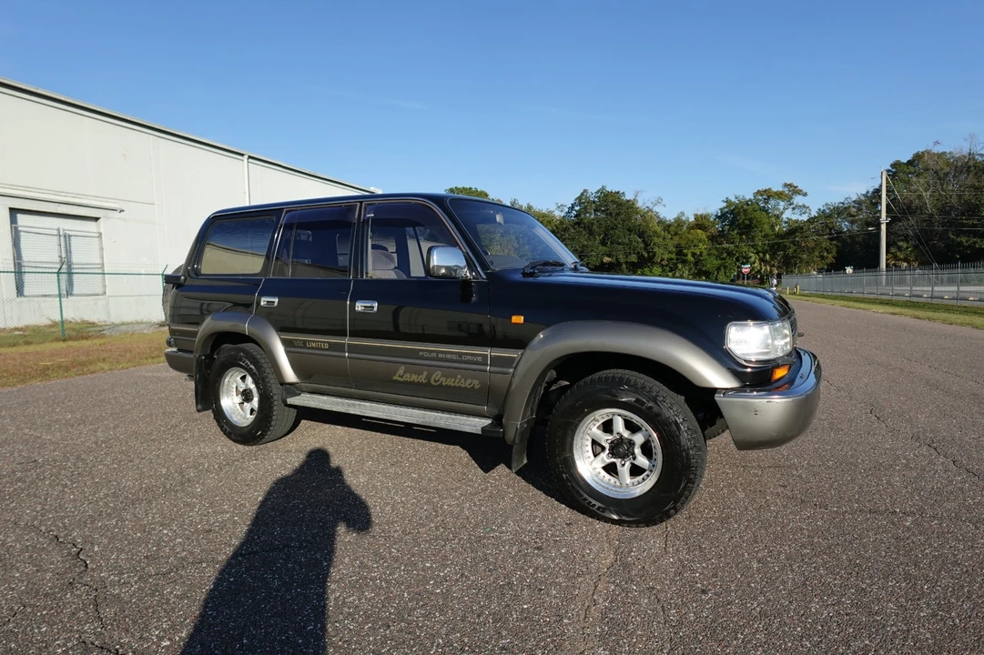 1994 Toyota J80 Land Cruiser - Image 4 of 19