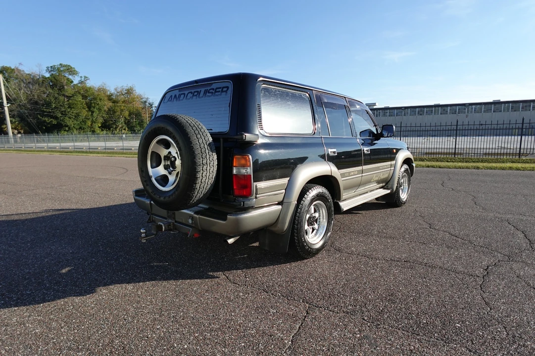 1994 Toyota J80 Land Cruiser - Image 8 of 19