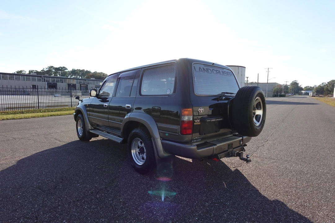 1994 Toyota J80 Land Cruiser - Image 10 of 19