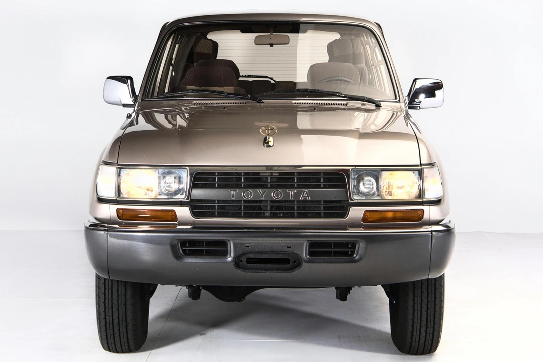 1994 Toyota J80 Land Cruiser - Image 2 of 31
