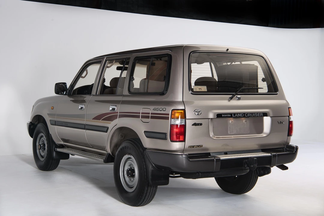 1994 Toyota J80 Land Cruiser - Image 6 of 31