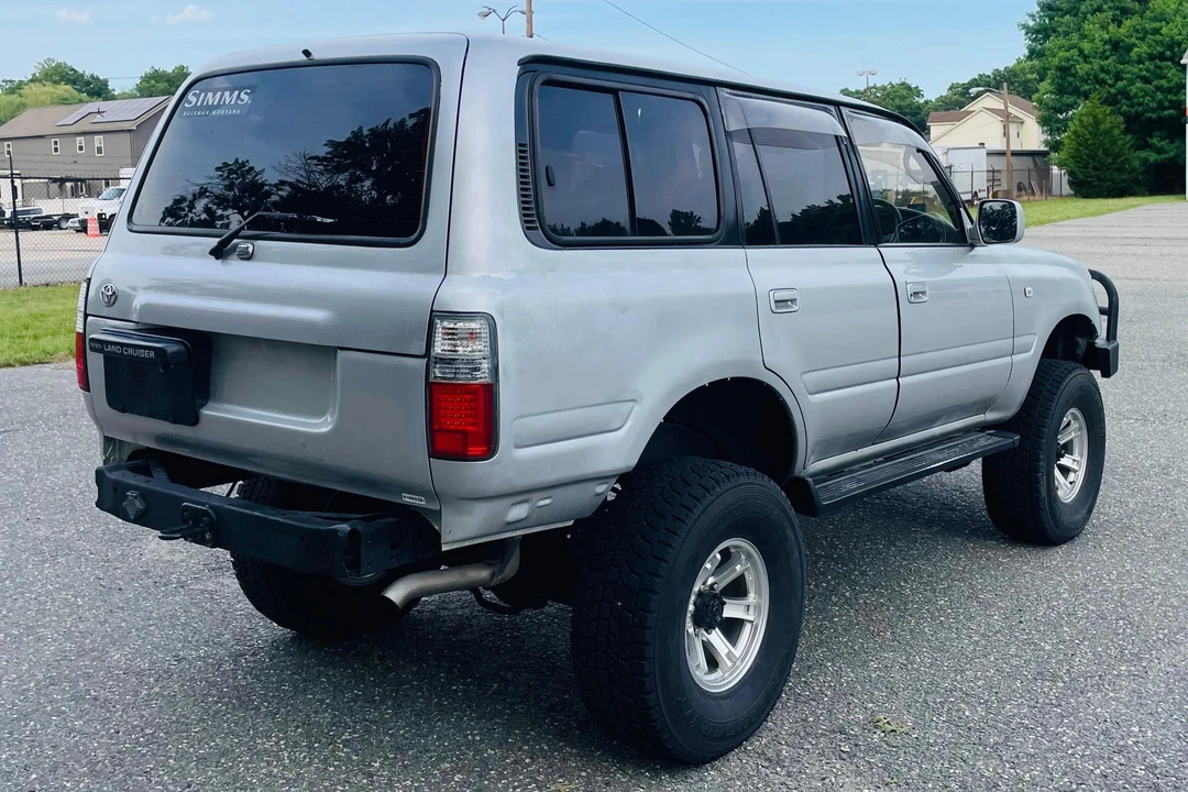 1994 Toyota J80 Land Cruiser - Image 4 of 31