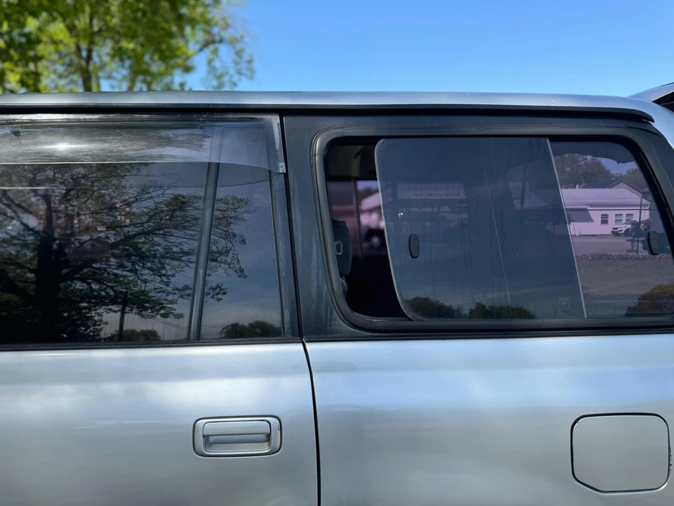 1994 Toyota J80 Land Cruiser - Image 20 of 31