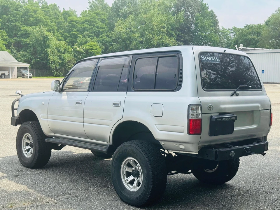 1994 Toyota J80 Land Cruiser - Image 9 of 31