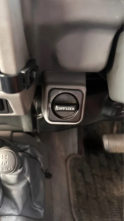1994 Toyota J70 Land Cruiser Prado - Image 6 of 12
