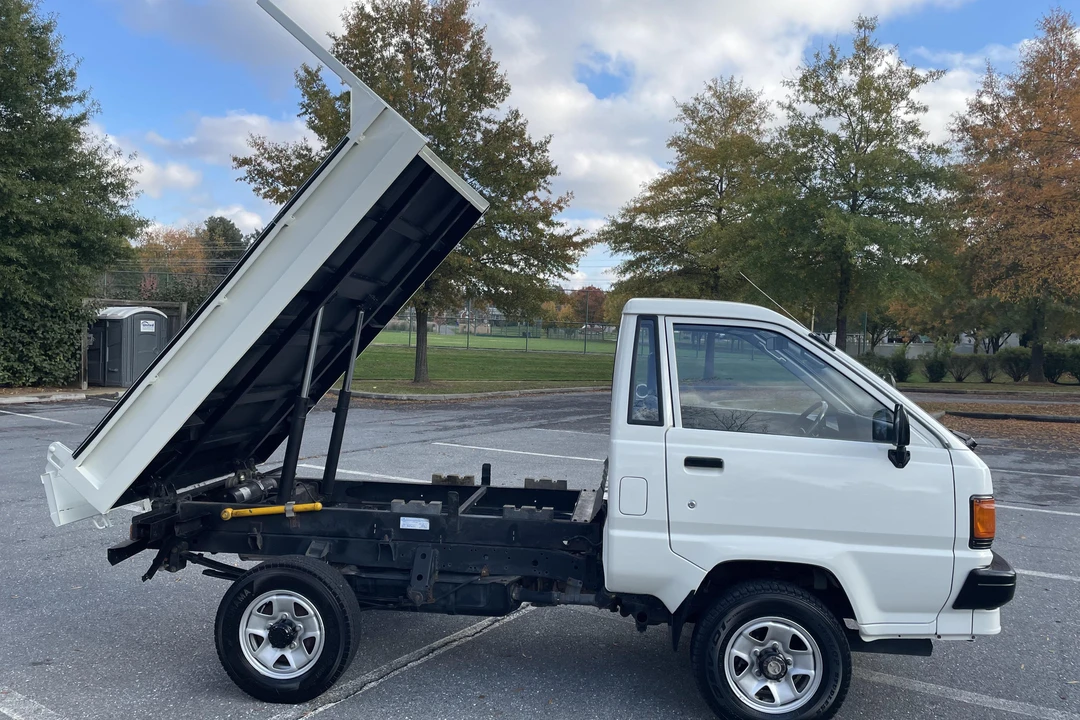 1994 Toyota M30-M80 LiteAce & TownAce - Image 4 of 5