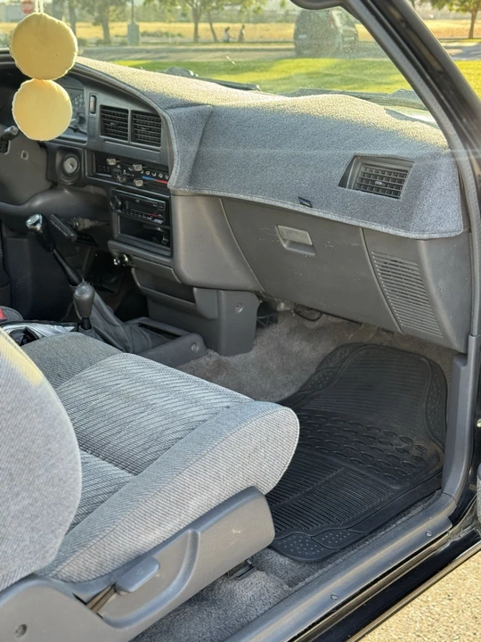 1994 Toyota T100 - Image 15 of 24