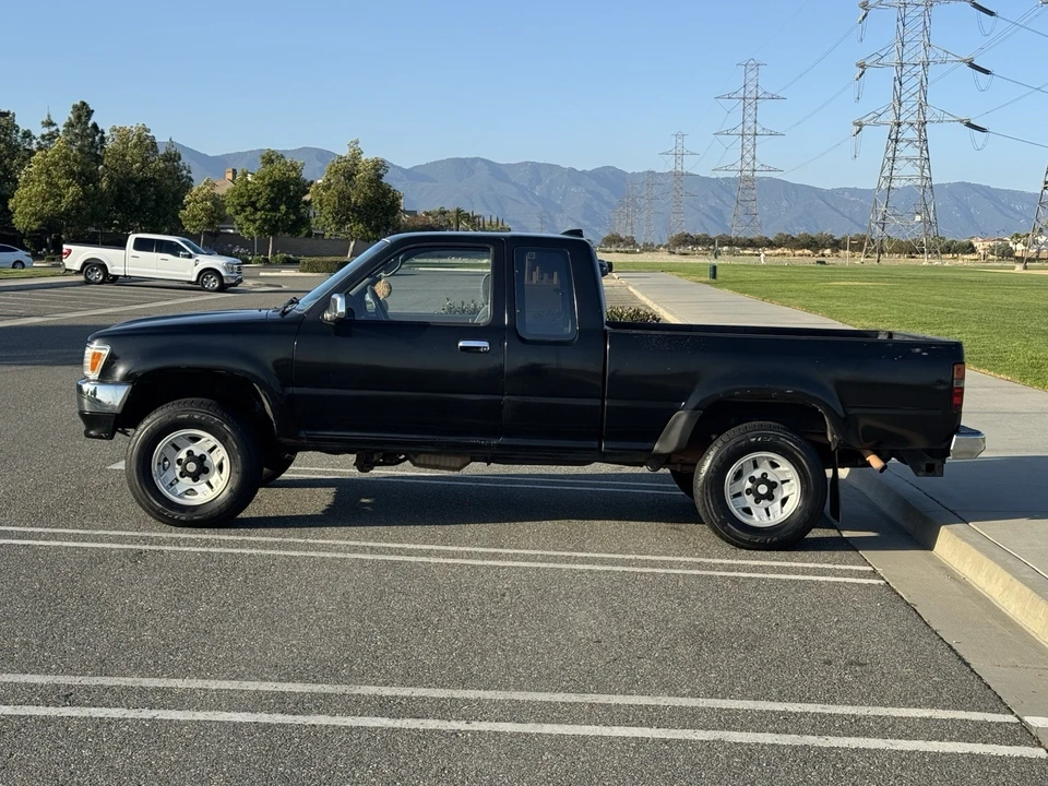 1994 Toyota T100 - Image 6 of 24