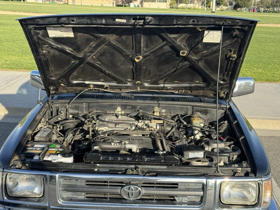 1994 Toyota T100 - Image 19 of 24
