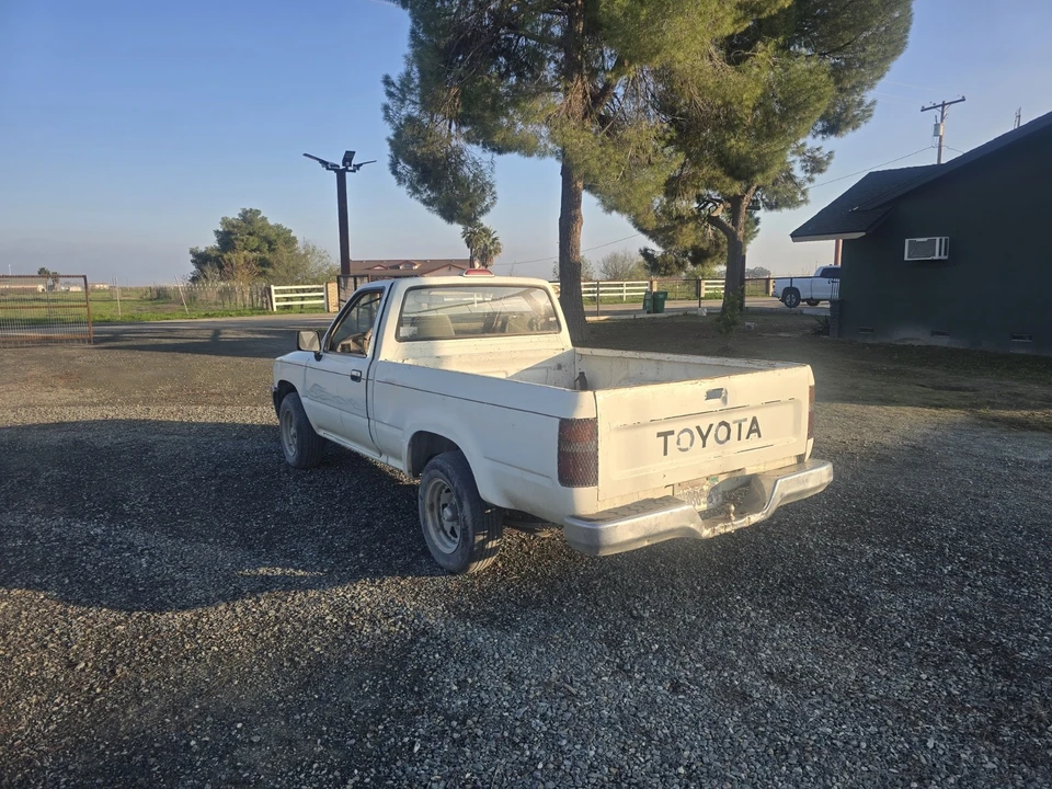 1994 Toyota T100 - Image 5 of 15