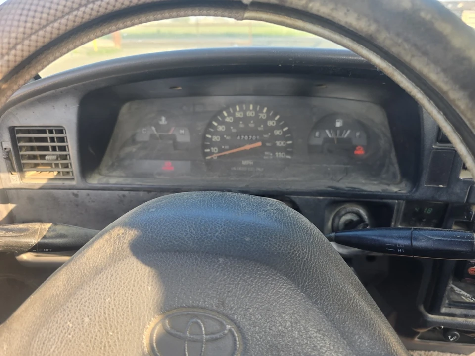 1994 Toyota T100 - Image 7 of 15