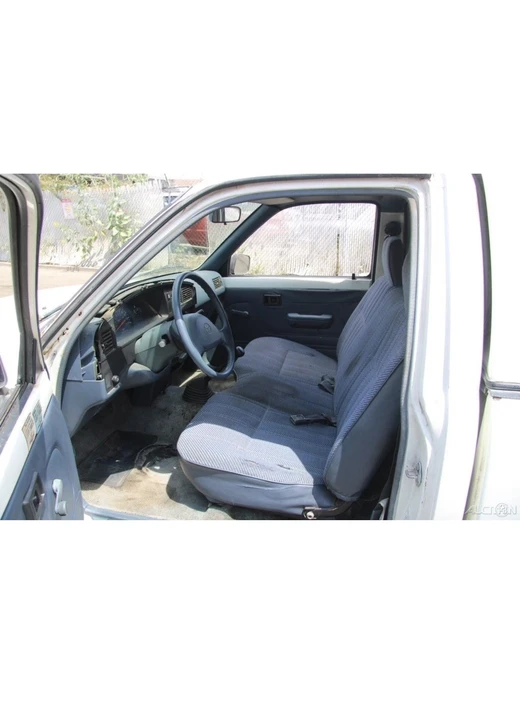 1994 Toyota Hilux 5th Gen - Image 5 of 8