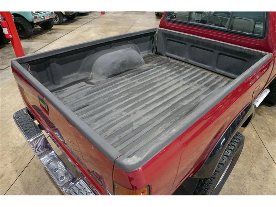 1994 Toyota Hilux 5th Gen - Image 20 of 31