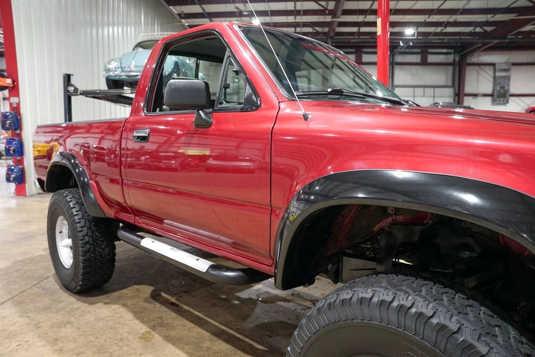 1994 Toyota - Image 19 of 31