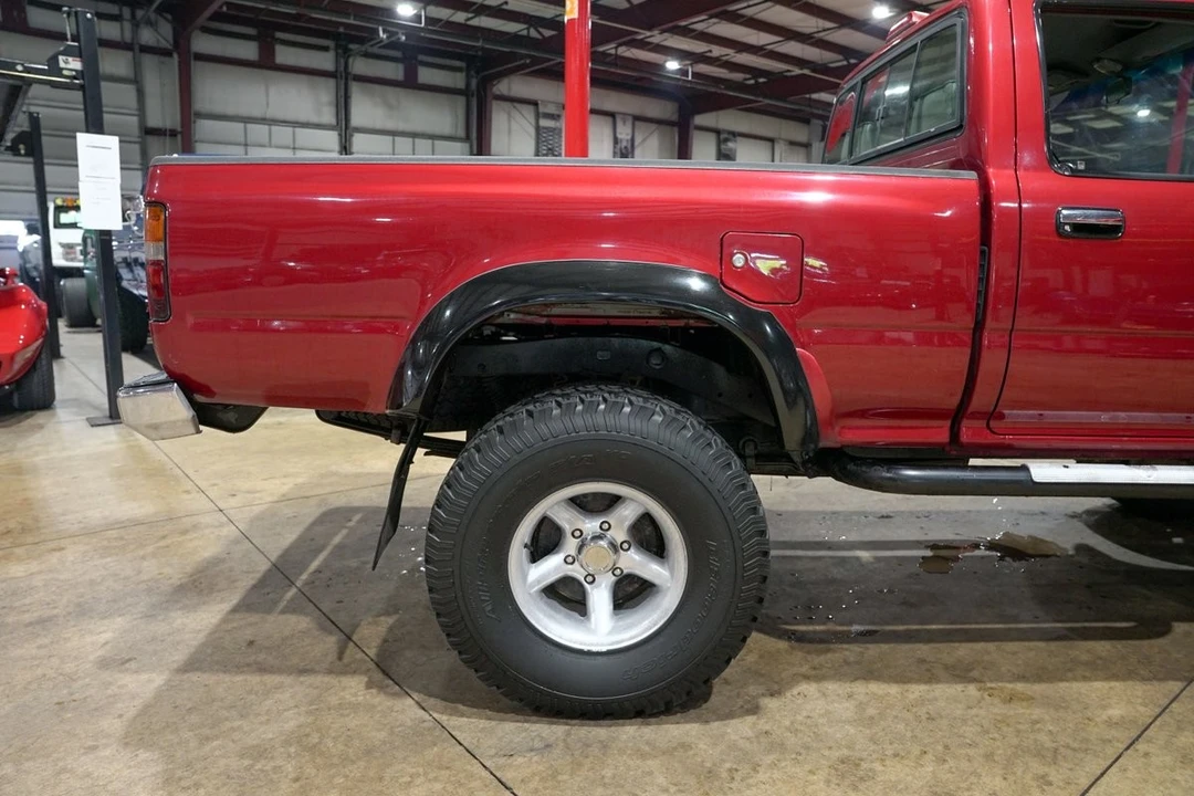 1994 Toyota - Image 3 of 31
