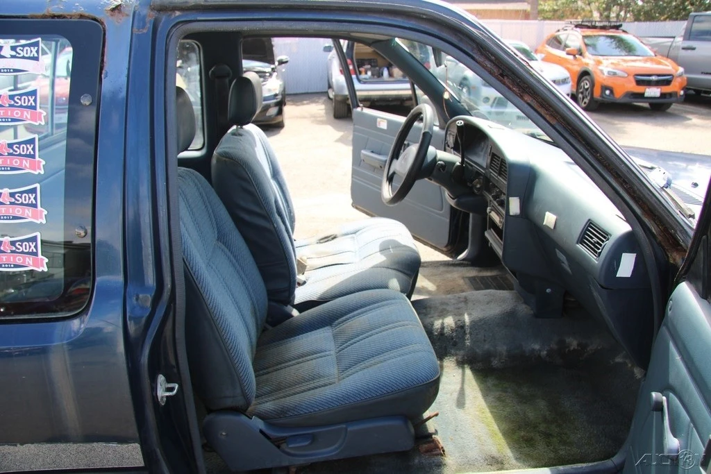 1994 Toyota Hilux 5th Gen - Image 21 of 21