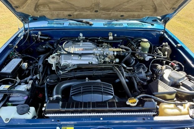 1994 Toyota Hilux 6th Gen - Image 6 of 7