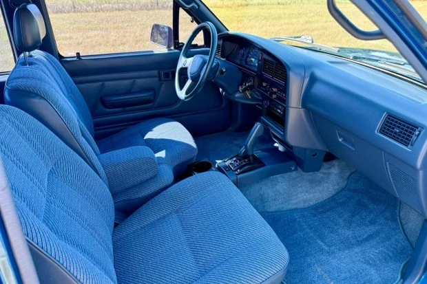 1994 Toyota Hilux 6th Gen - Image 4 of 7