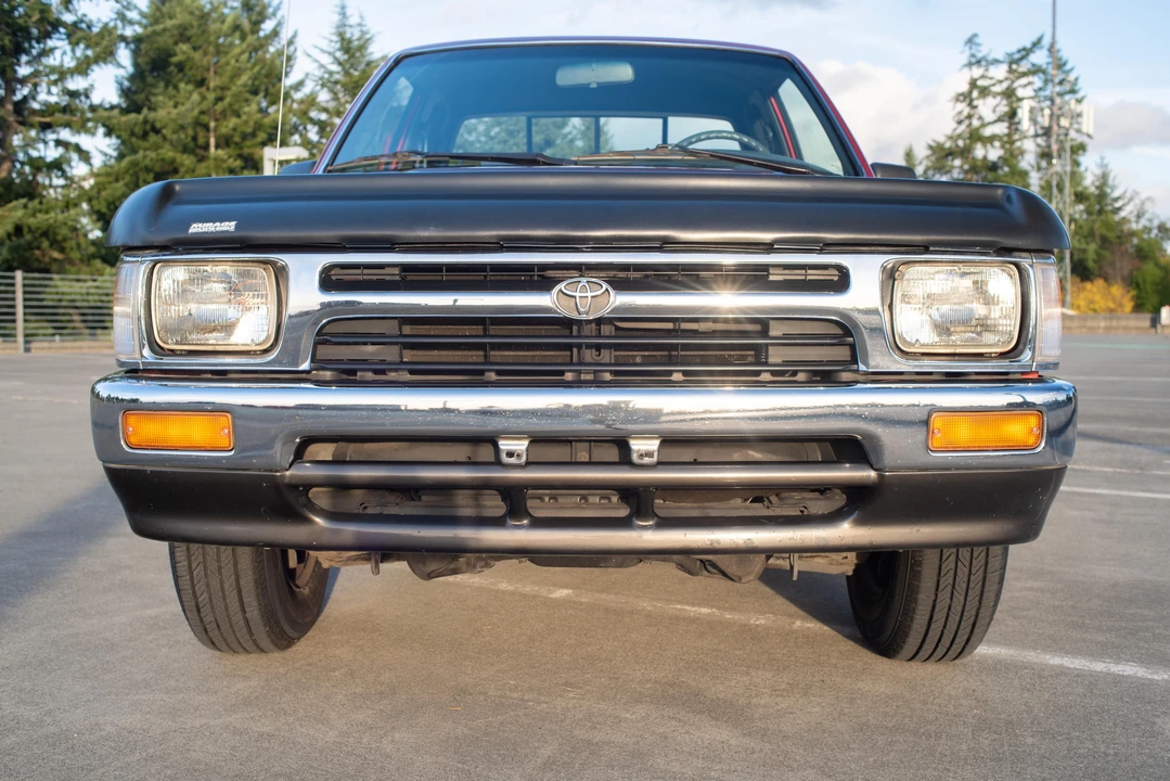 1994 Toyota Hilux 5th Gen - Image 7 of 31