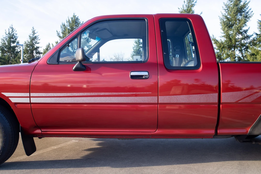 1994 Toyota Hilux 5th Gen - Image 30 of 31