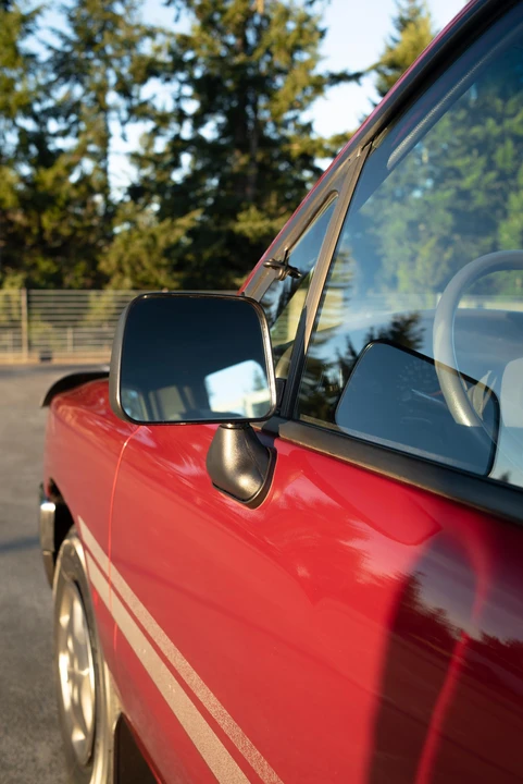 1994 Toyota Hilux 5th Gen - Image 29 of 31