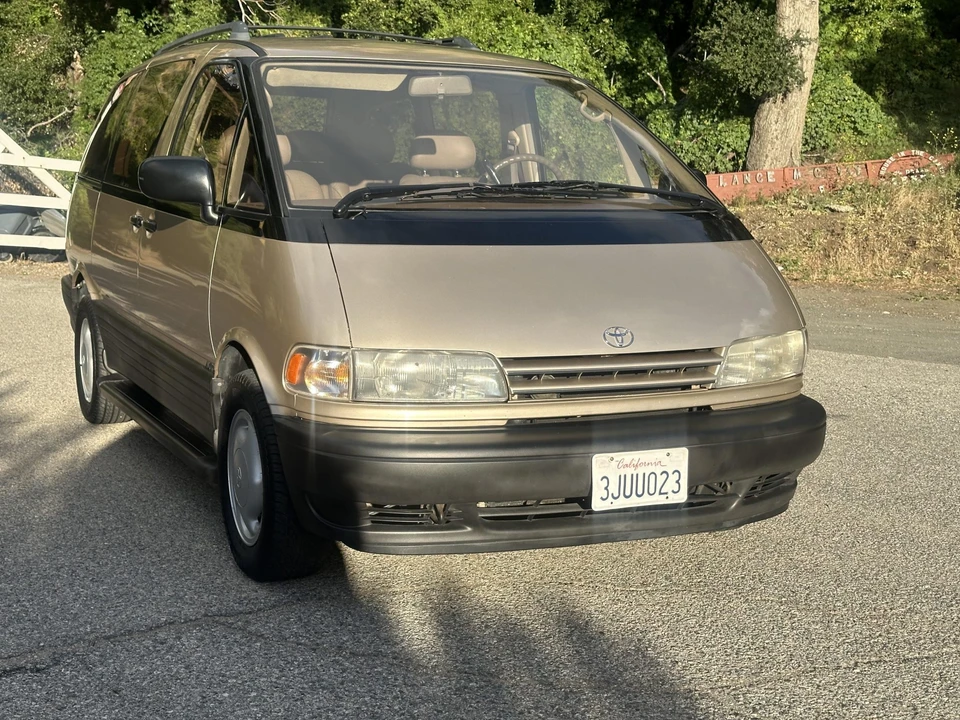 1994 Toyota Previa/Estima 1st Gen - Image 17 of 31