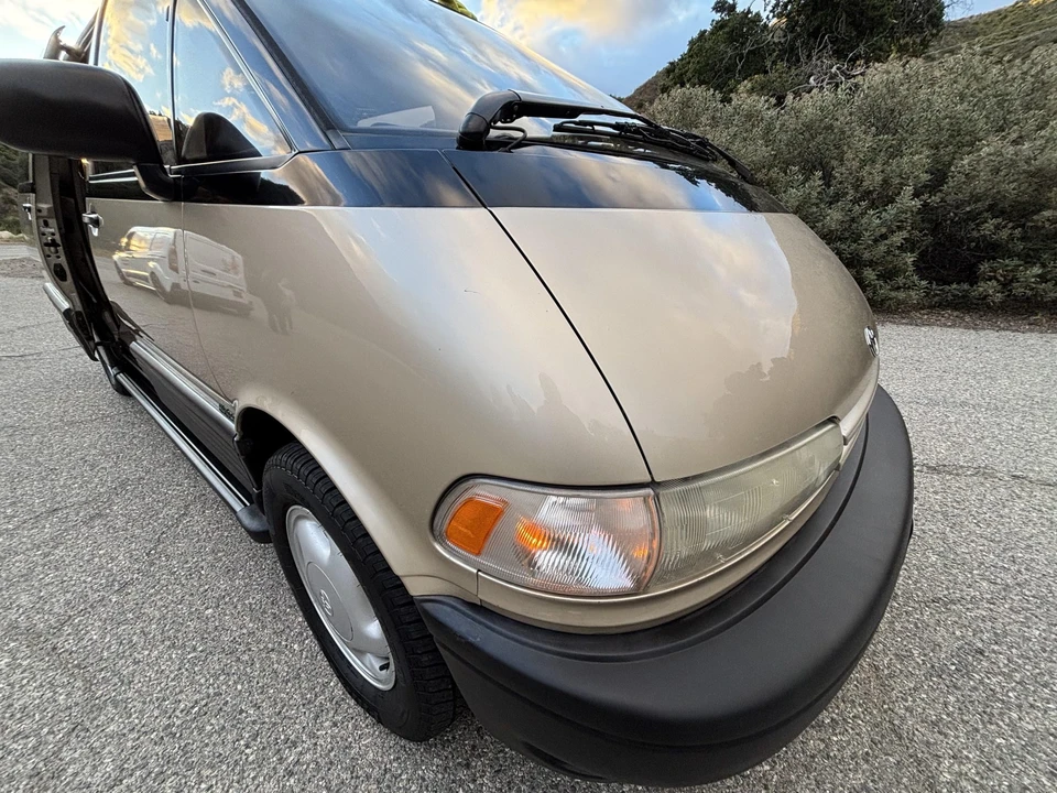 1994 Toyota Previa/Estima 1st Gen - Image 30 of 31