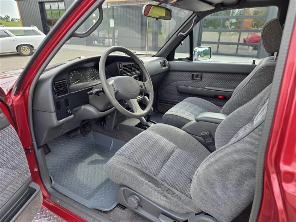 1994 Toyota Corolla 7th Gen - Image 25 of 31