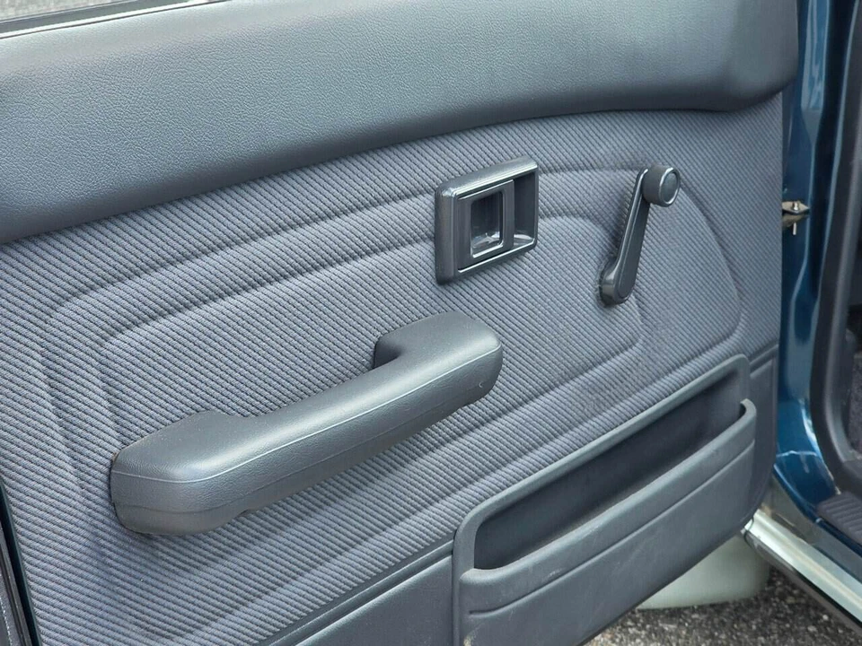 1994 Toyota Corolla Sprinter 7th Gen - Image 16 of 31