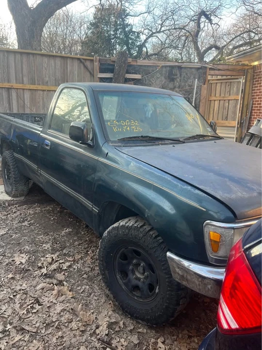 1994 Toyota T100 - Image 2 of 3
