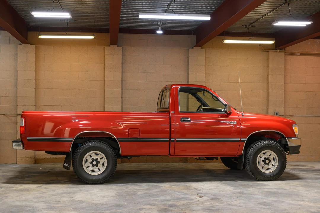 1994 Toyota T100 - Image 9 of 31