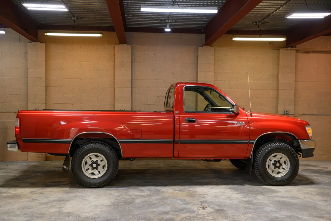 1994 Toyota T100 - Image 10 of 31