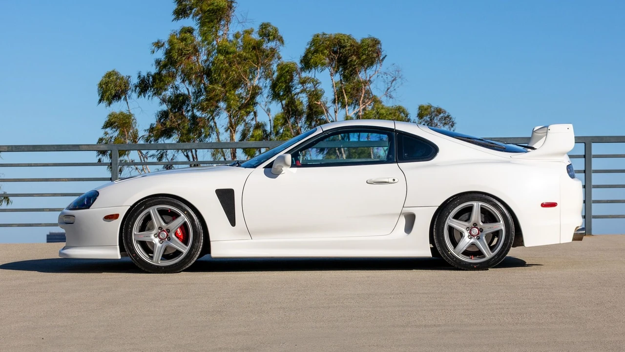 1994 Toyota Supra 4th Gen - Image 5 of 31