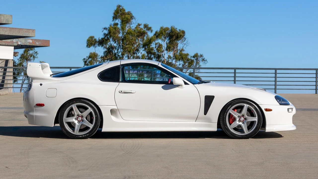 1994 Toyota Supra 4th Gen - Image 17 of 31