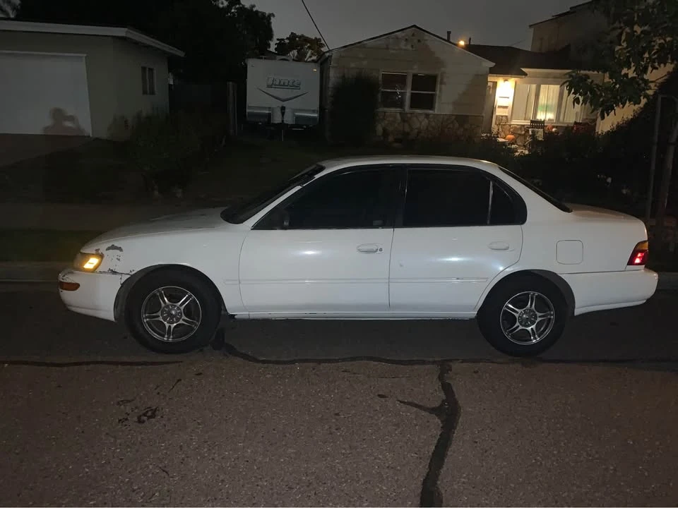 1994 Toyota Corolla 6th Gen - Image 5 of 5