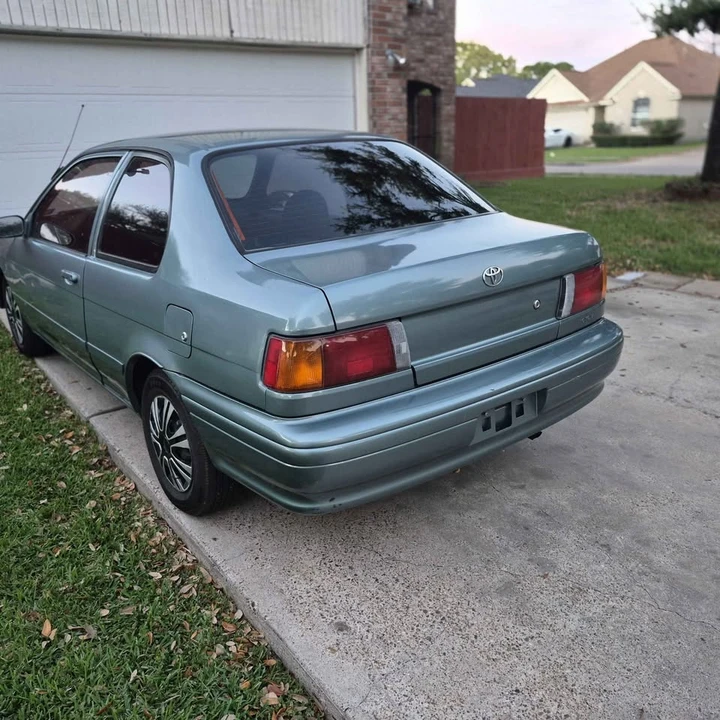 1994 Toyota Corolla 7th Gen - Image 3 of 9