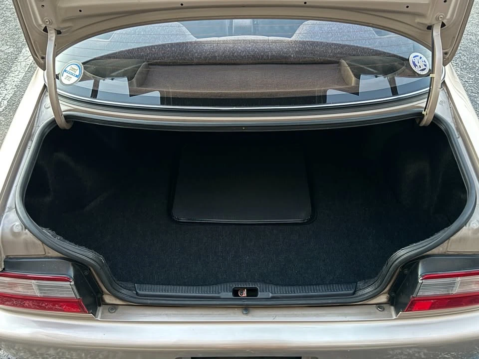 1994 Toyota Corolla 6th Gen - Image 9 of 16