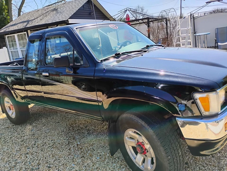 1994 Toyota - Image 3 of 11