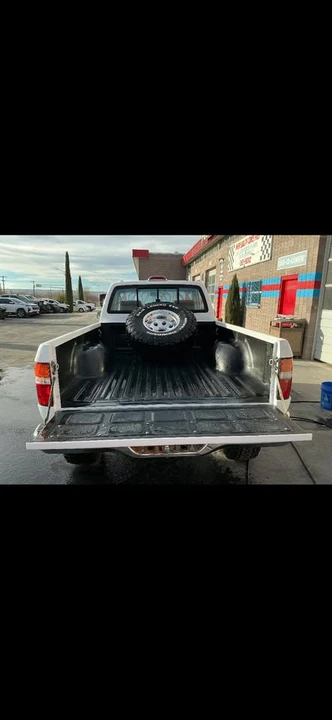 1994 Toyota T100 - Image 8 of 18