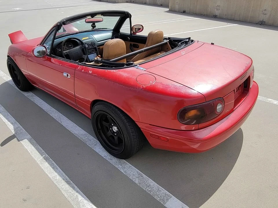 1994 Mazda NA MX-5 Miata - Image 5 of 6