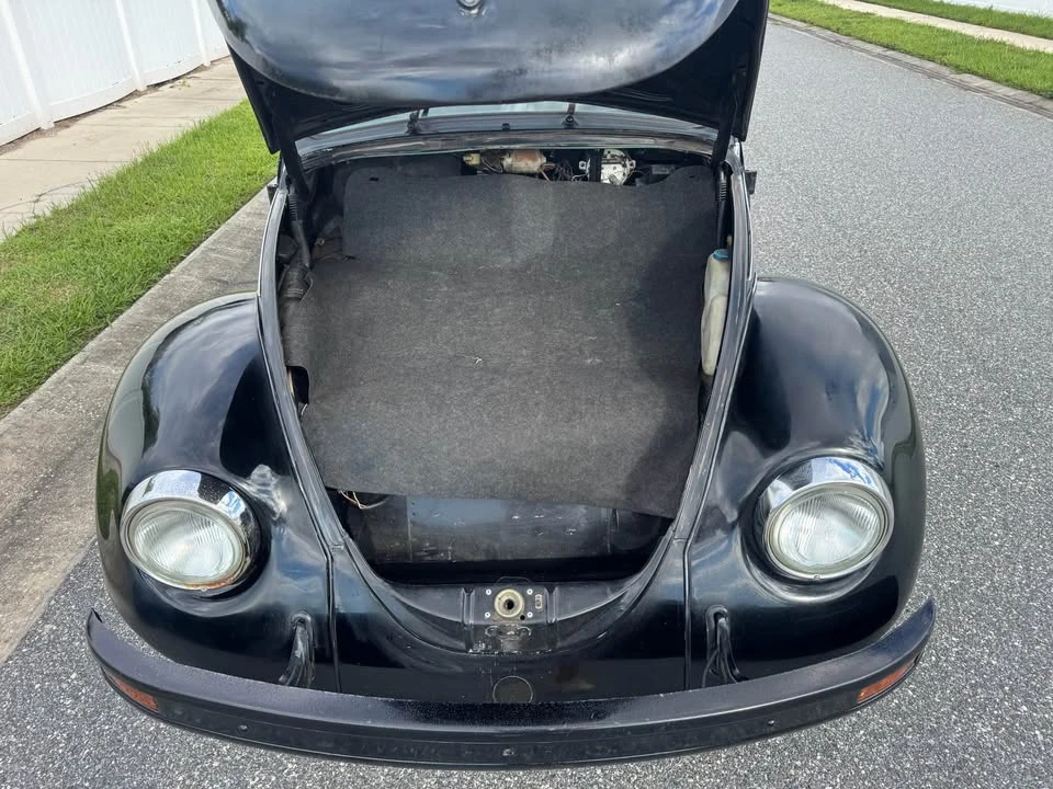 1994 Volkswagen Beetle (1980-2003) - Image 9 of 17