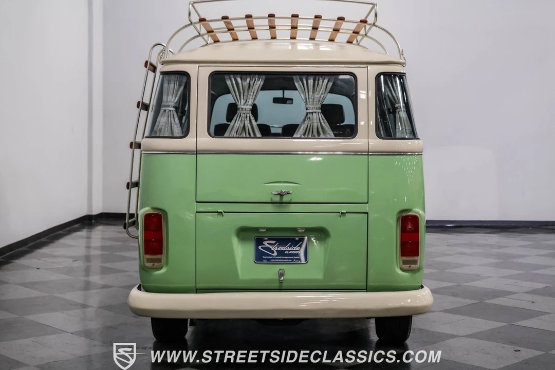 1994 Volkswagen EuroVan - Image 11 of 12
