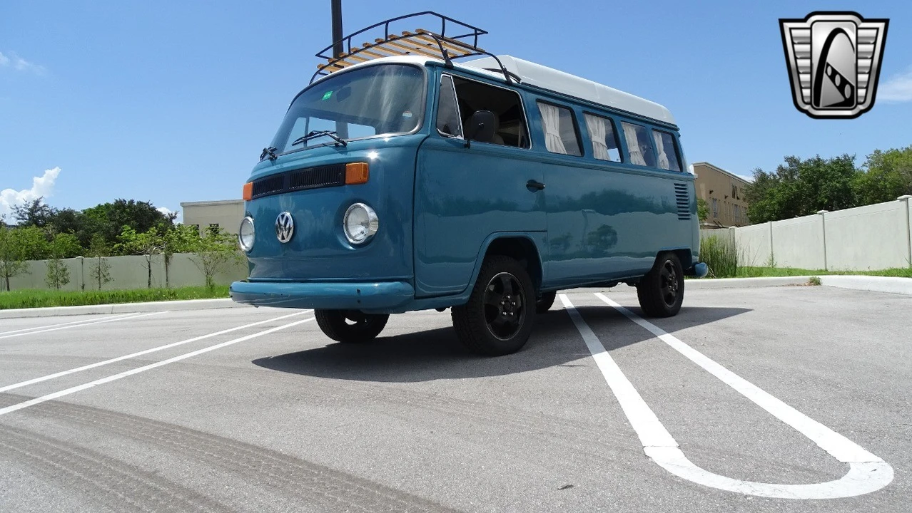 1994 Volkswagen EuroVan - Image 8 of 12