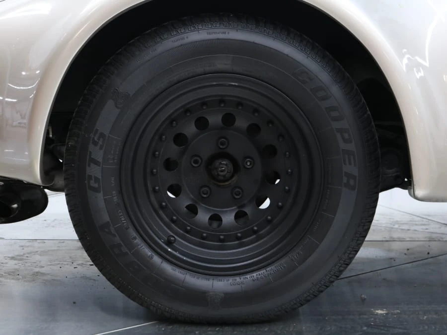 1994 Volkswagen Beetle (1980-2003) - Image 8 of 31