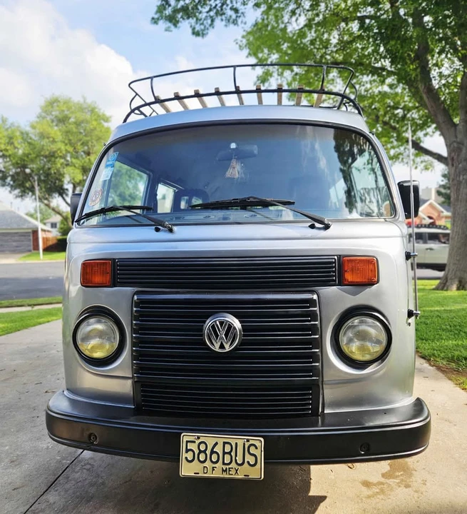 1994 Volkswagen EuroVan - Image 2 of 10