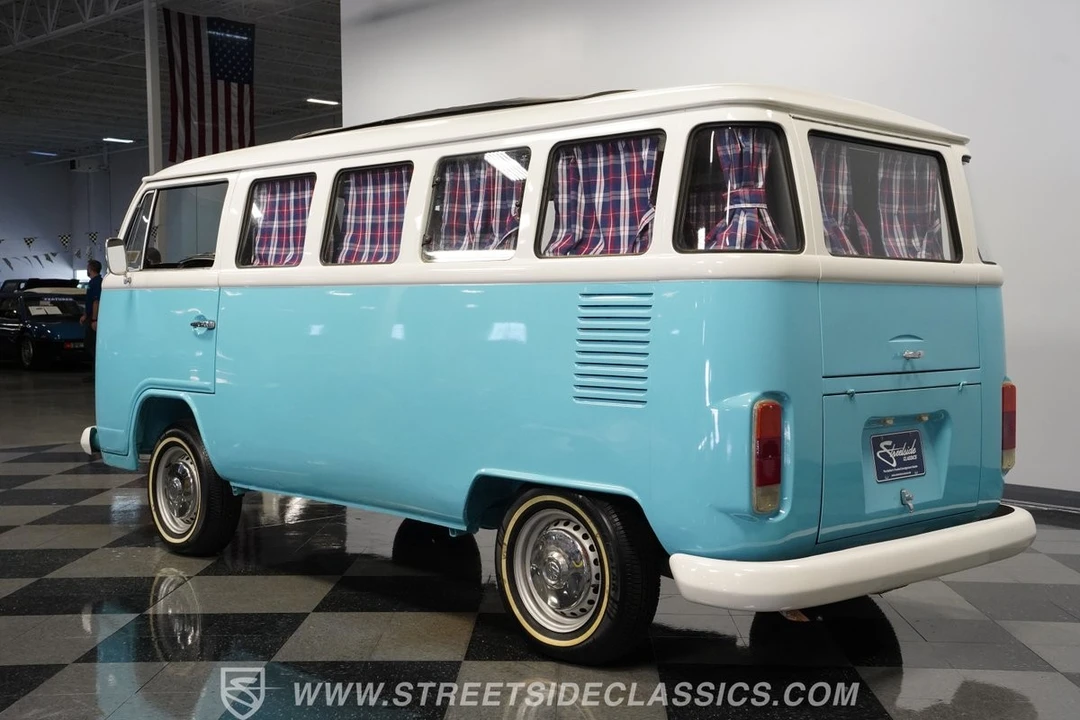 1994 Volkswagen Bay-Window Camper - Image 11 of 12